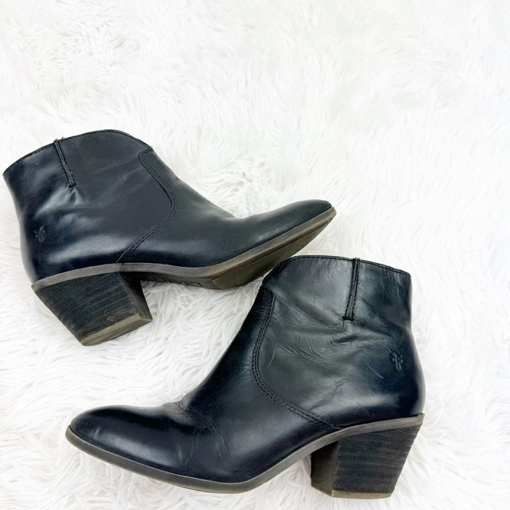 Frye Jennifer Almond Toe Zipper Leather Ankle Boots - Picture 5 of 10